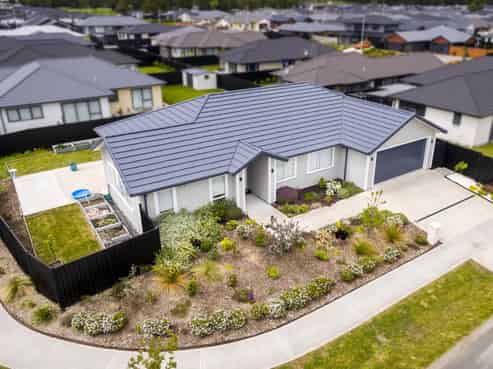 15 Filmer Crescent, Trentham