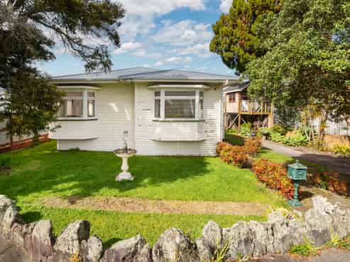 44 Margaret Avenue, Mount Albert