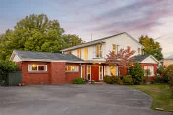 270 & 270B Waimairi Road, Ilam