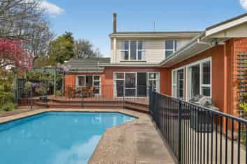 270 & 270B Waimairi Road, Ilam