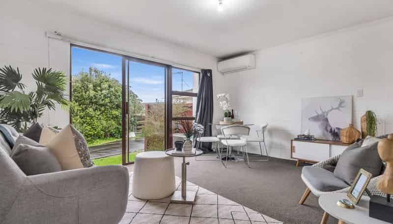 2/32 Domain Street, Waiuku