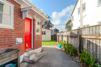 90 Copeland St, Epuni