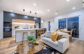 36 Horokaka Street, Massey