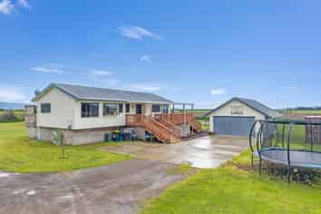 1700 State Highway 30, Awakeri