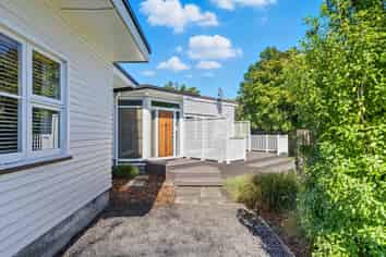 24 Arnold Street, Sumner