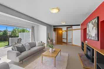 24 Arnold Street, Sumner
