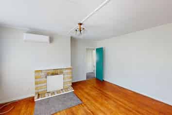 27 Goldsmith Crescent, Levin