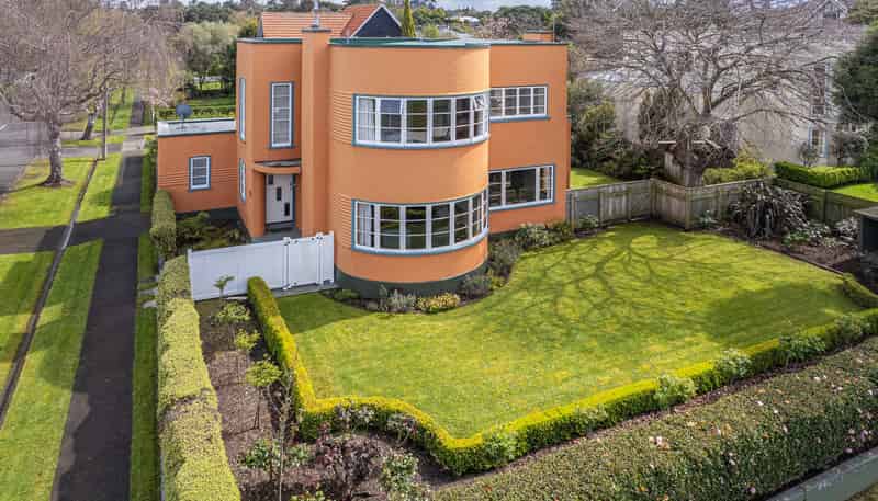 2 Kent Road, Saint Johns Hill