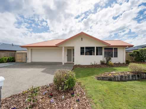 17 Covent Drive, Stoke