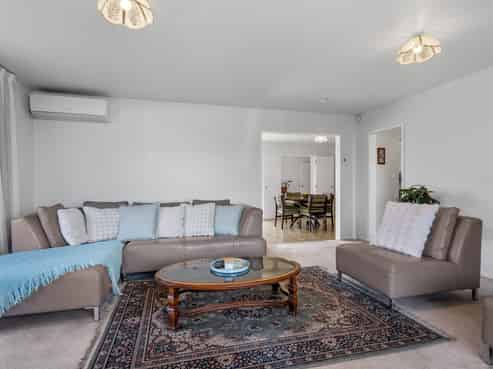 4 Rosaline Frank Street, Stoke