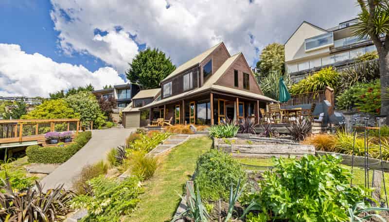 78 Santa Maria Ave, Mount Pleasant