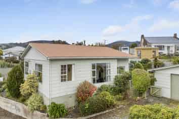 3 Fox Street, Port Chalmers