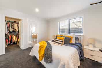 1 Taraiti Crescent, Porirua