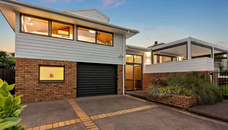 2/33 Sharon Road, Torbay