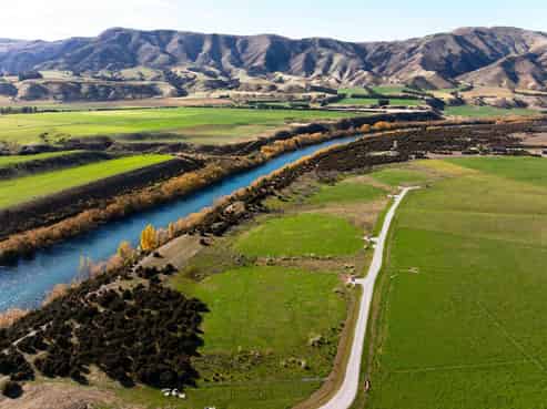 Lots 1-4 Luggate to Cromwell Road, Luggate