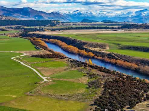 Lots 1-4 Luggate to Cromwell Road, Luggate