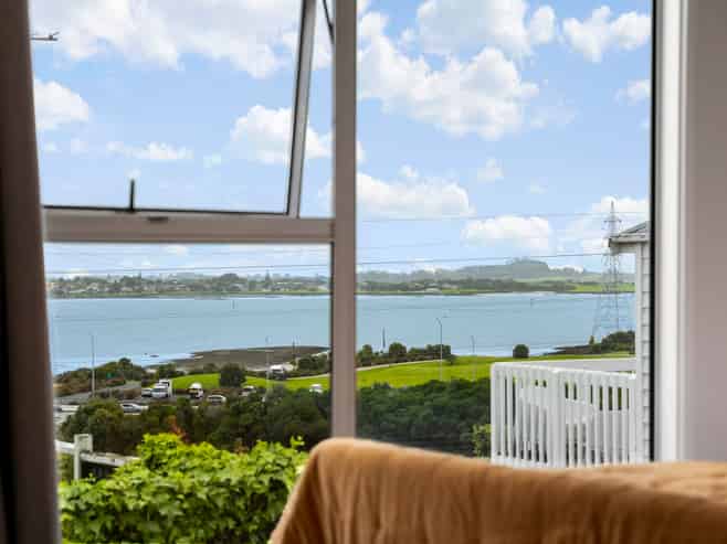 1/23 Arthur Street, Onehunga