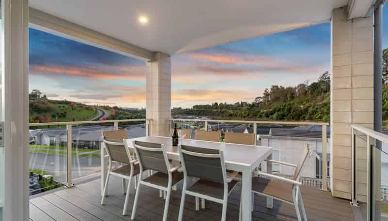 3 Kihona Rise, Pyes Pa