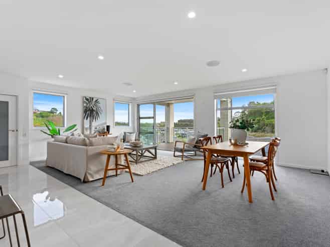 3 Kihona Rise, Pyes Pa