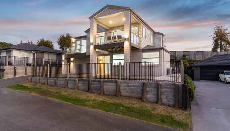 3 Kihona Rise, Pyes Pa