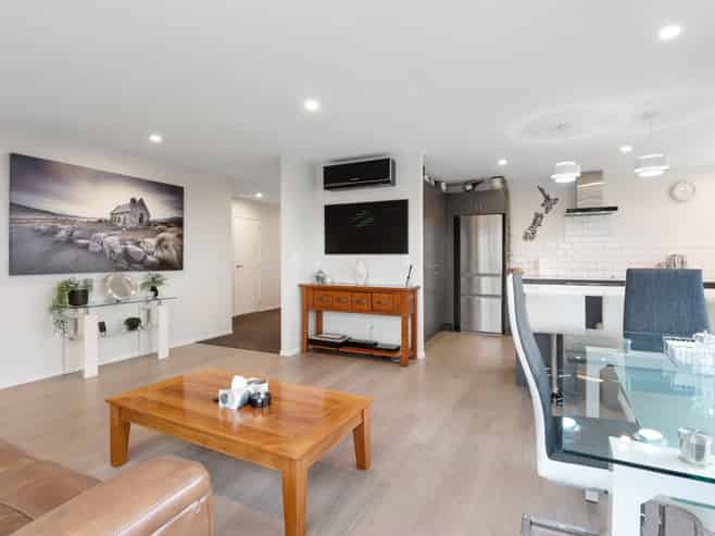 1A Westbourne Avenue, Pomare