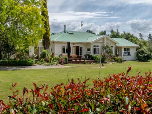 336 Puketiritiri Road, Stronvar