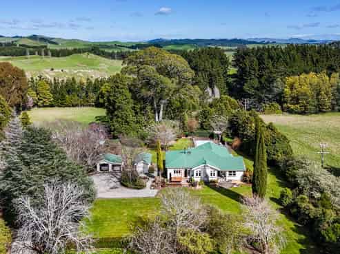 336 Puketiritiri Road, Stronvar