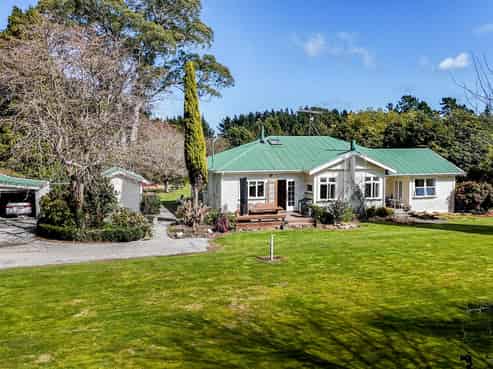 336 Puketiritiri Road, Stronvar