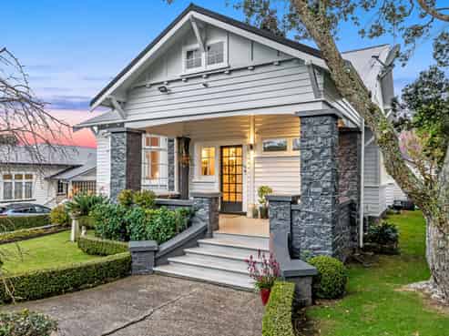 98 Owens Road, Epsom