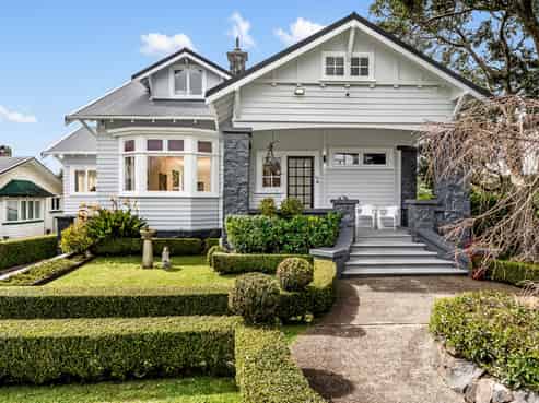 98 Owens Road, Epsom