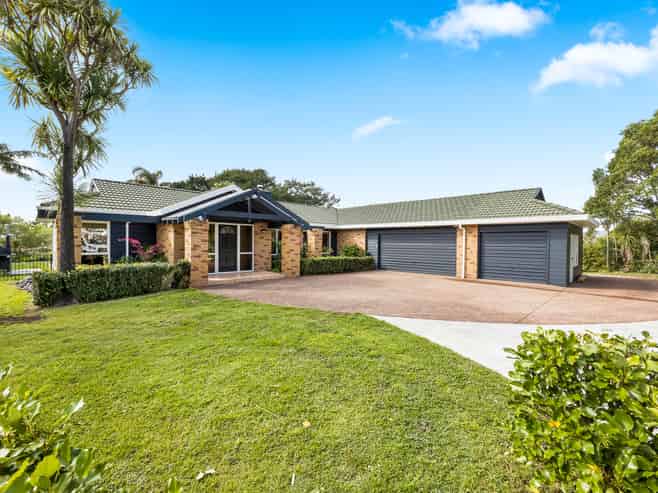 6/199 Birdwood Road, Massey