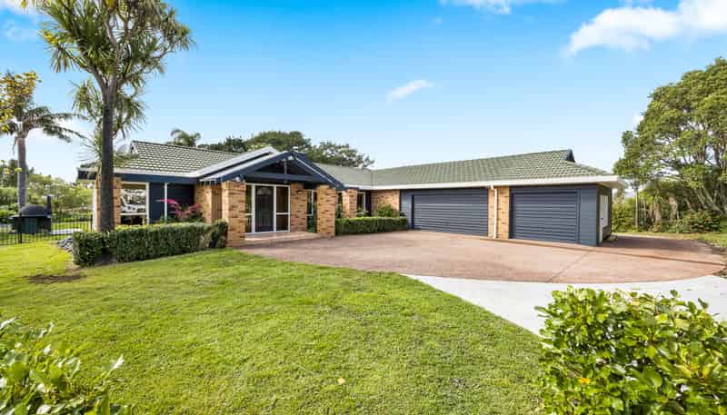 6/199 Birdwood Road, Massey