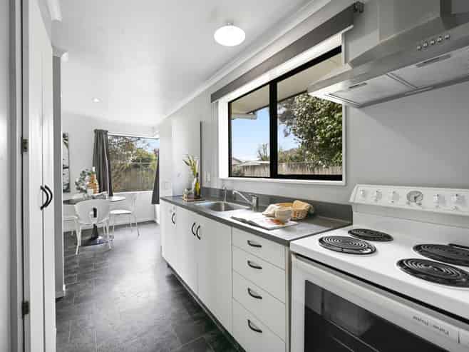 10 Raleigh Avenue, Fairview Downs