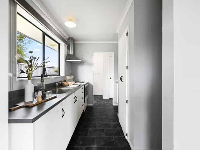 10 Raleigh Avenue, Fairview Downs