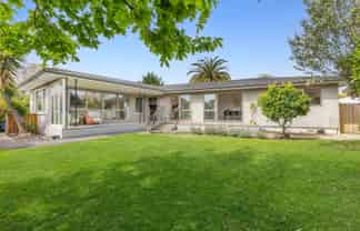 7 Neale Avenue, Stoke