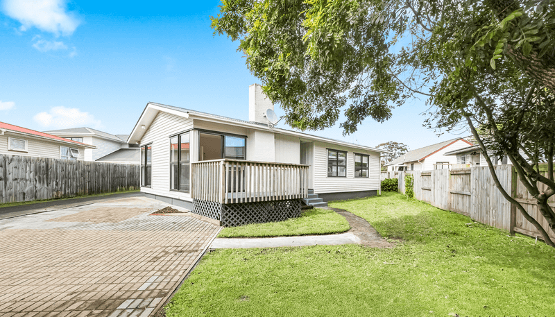 123 Riverpark Crescent, Henderson