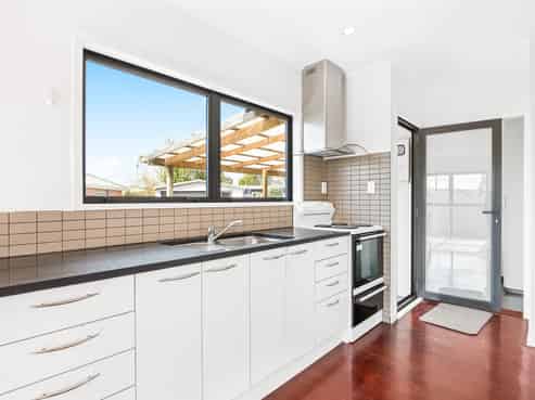 123 Riverpark Crescent, Henderson