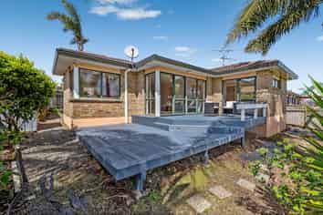 1/49 Millhouse Drive, Northpark