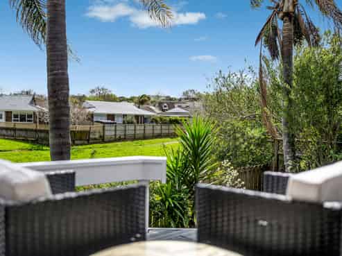 1/49 Millhouse Drive, Northpark