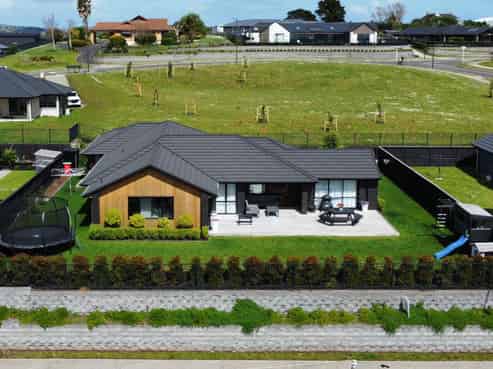 29 Trevor McMiken Drive, Patumahoe