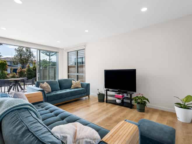 56 Gordon Avenue, Milford