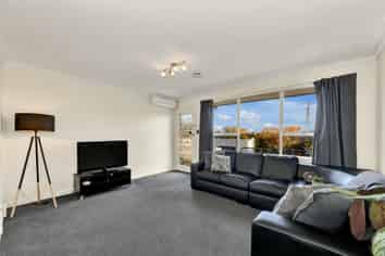 2/52 Mortlake Street, Islington