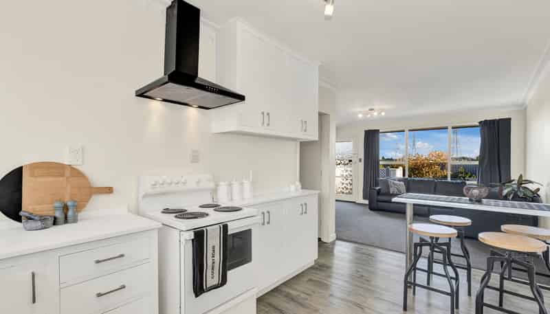 2/52 Mortlake Street, Hornby