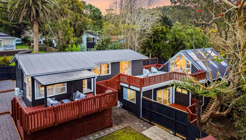 380 Huia Road, Titirangi