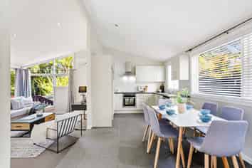 380 Huia Road, Titirangi