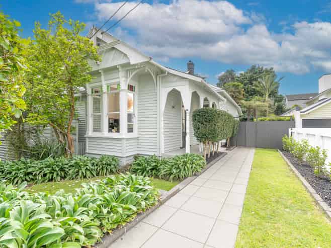 3 Shaw Street, Sandringham