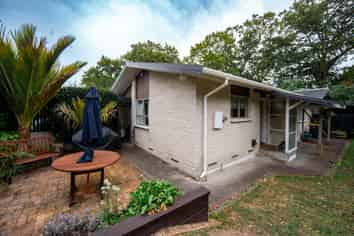 86B Pembroke Street, Hamilton Lake