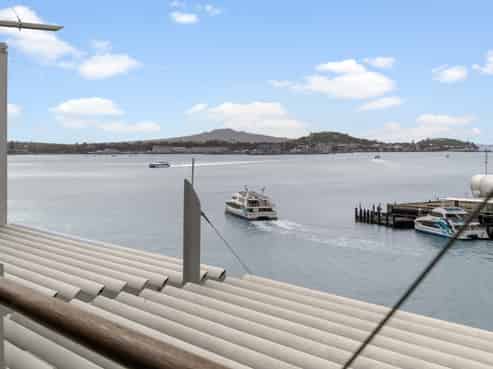 49/139A Quay Street, Auckland Central