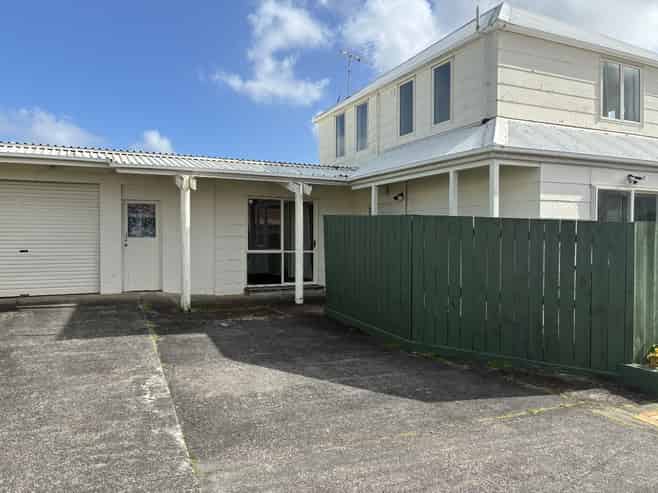 20A Cambrai Avenue, Mount Roskill
