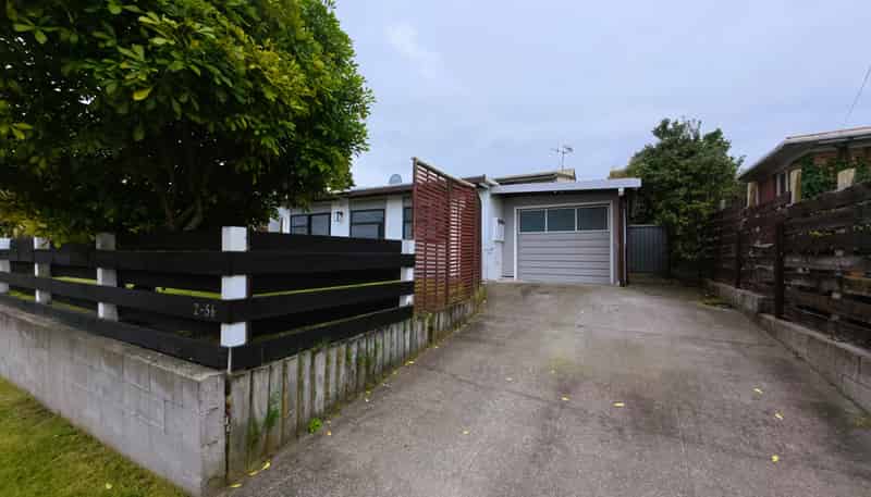 2/56 Whakaipo Avenue, Taupo